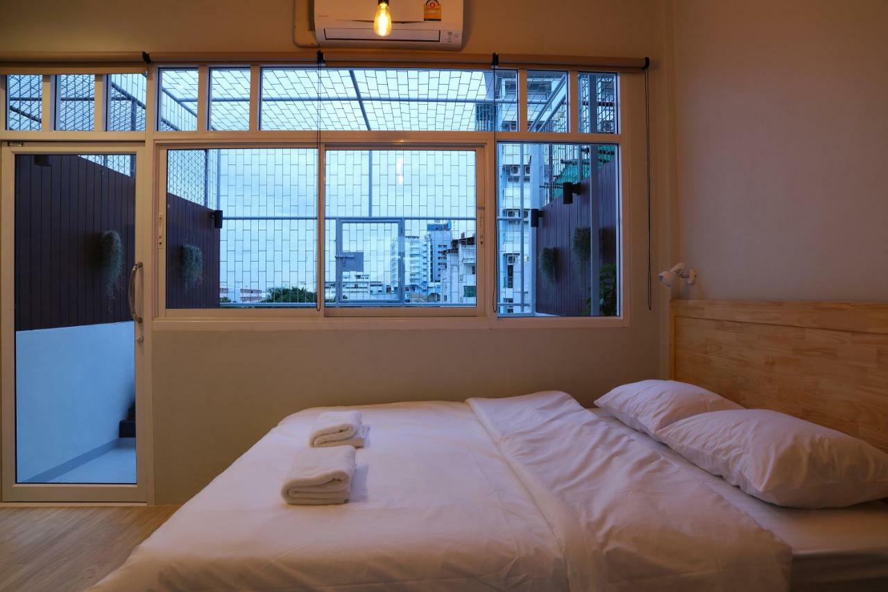 Ekanake Hostel Бангкок Екстер'єр фото