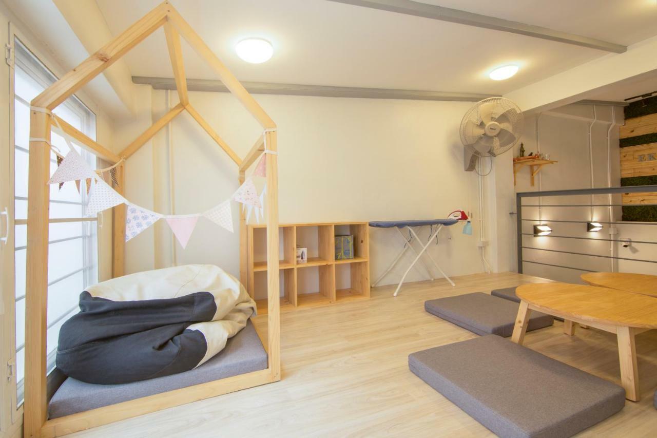 Ekanake Hostel Бангкок Екстер'єр фото